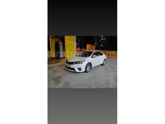 Sahibinden Toyota Corolla 1.4 D-4D active 2013 Model  320.000 km Beyaz