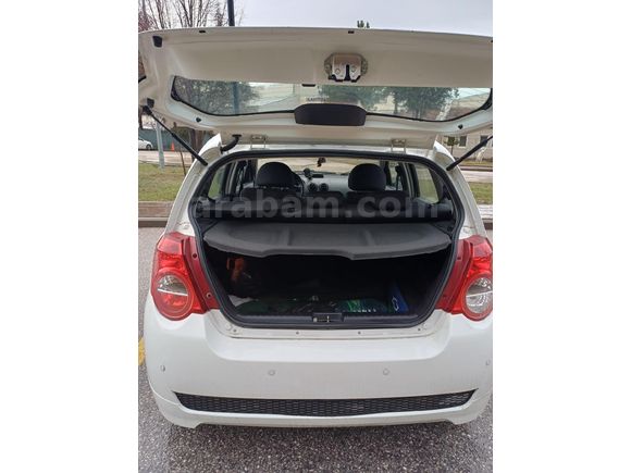 Sahibinden Chevrolet Aveo 1.4 LS 2011 Model  93.000 km Beyaz