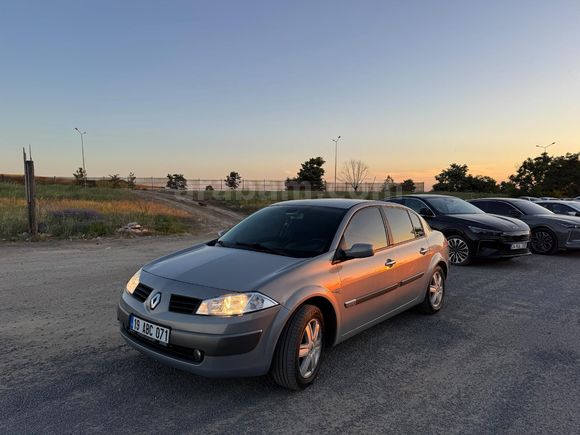 Sahibinden Renault Megane 1.6 Dynamique 2005 Model