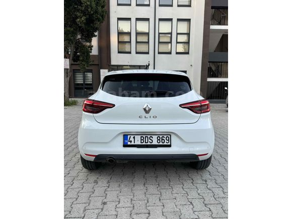 Sahibinden Renault Clio 1.0 TCe Touch 2023 Model 