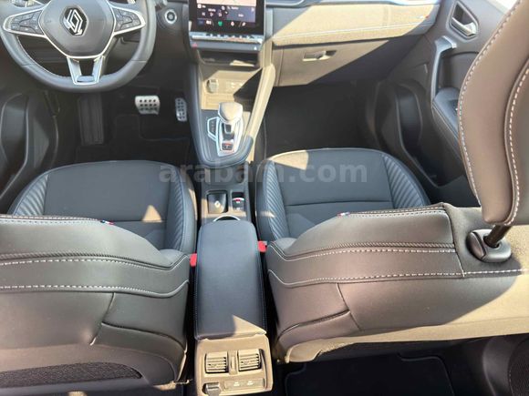 2024 RENAULT CAPTUR 1.3 TCE ESPRİT ALPINE 160 HP