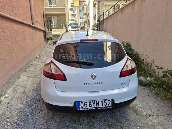 Sahibinden Renault Megane 1.5 dCi Touch Plus 2015 Model