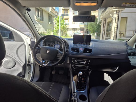 Sahibinden Renault Megane 1.5 dCi Touch Plus 2015 Model