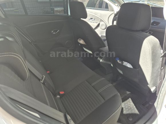 Sahibinden Renault Megane 1.5 dCi Touch Plus 2015 Model