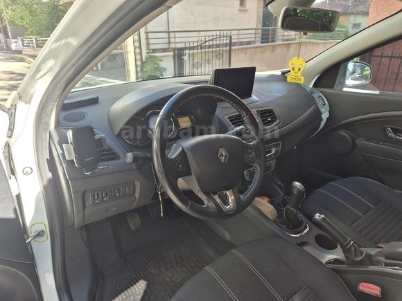 Sahibinden Renault Megane 1.5 dCi Touch Plus 2015 Model