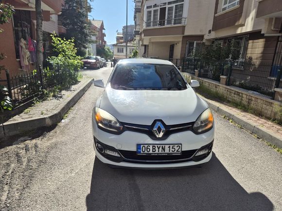 Sahibinden Renault Megane 1.5 dCi Touch Plus 2015 Model