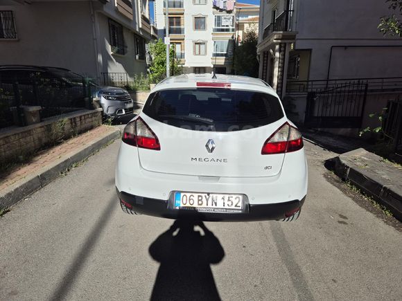 Sahibinden Renault Megane 1.5 dCi Touch Plus 2015 Model