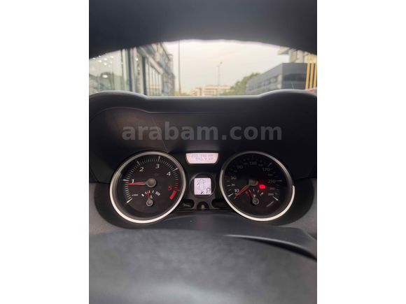 Düşük km otomatik Megane 2