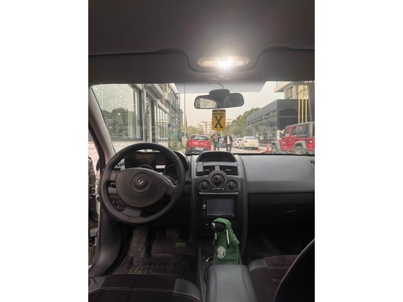 Düşük km otomatik Megane 2