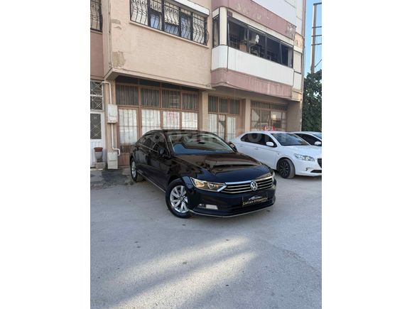 Galeriden Volkswagen Passat 1.6 TDi BlueMotion Trendline 2015 Model İzmir