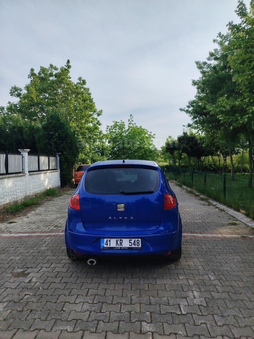 Sahibinden Seat Altea 1.6 Reference 2004 Model Kocaeli 256.800 km Mavi 6