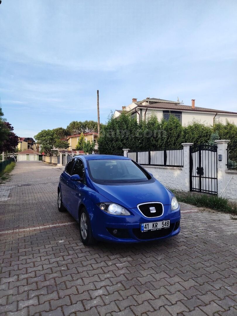 Sahibinden Seat Altea 1.6 Reference 2004 Model Kocaeli 256.800 km Mavi 2