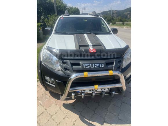 Galeriden Isuzu D-Max 2.5 4x4 2015 Model Bolu