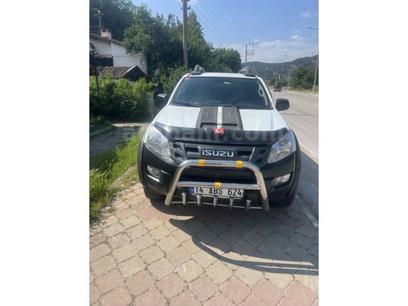 Galeriden Isuzu D-Max 2.5 4x4 2015 Model Bolu