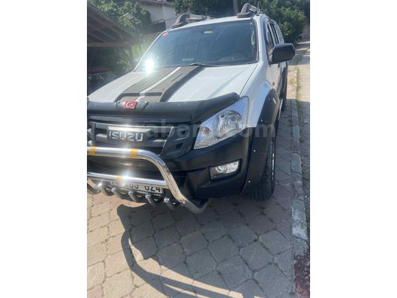 Galeriden Isuzu D-Max 2.5 4x4 2015 Model Bolu