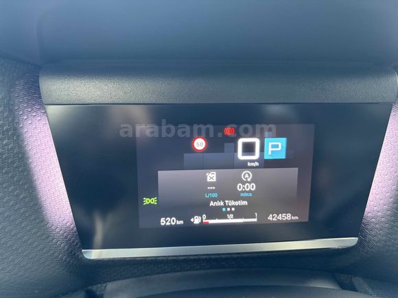 Sahibinden Citroen C4 1.2 PureTech Shine 2024 Model 