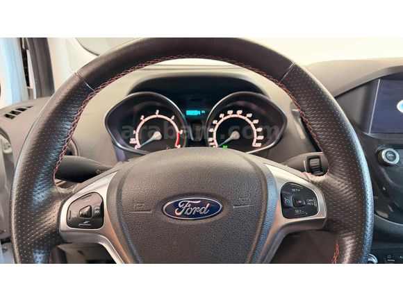 S_T_AUTO_2022 TİTANiUM PLUS HATASIZ-BOYASIZ 82.000 KM'DE