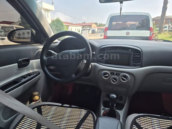 Sahibinden Hyundai Accent Era 1.4 Team 2009 Model 