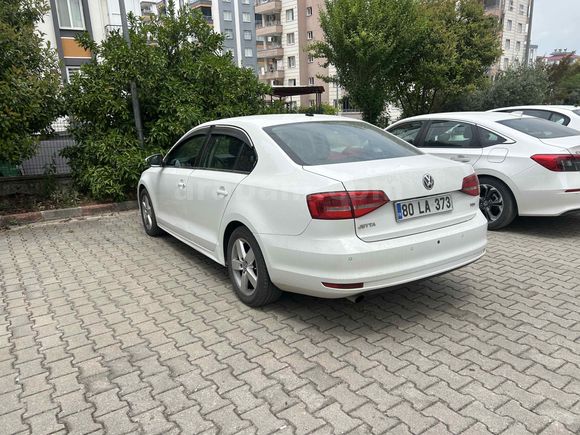 Sahibinden Volkswagen Jetta 1.6 TDi Trendline 2015 Model 