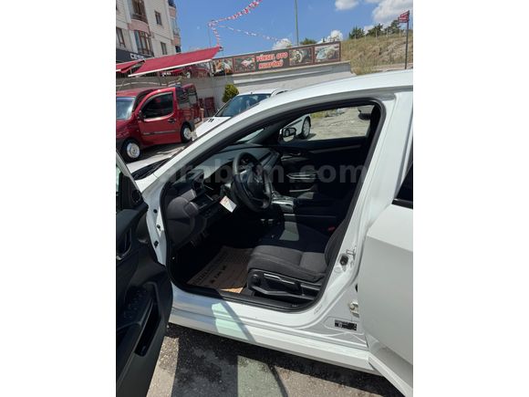 Sahibinden Honda Civic 1.6i DTEC Elegance 2018 Model