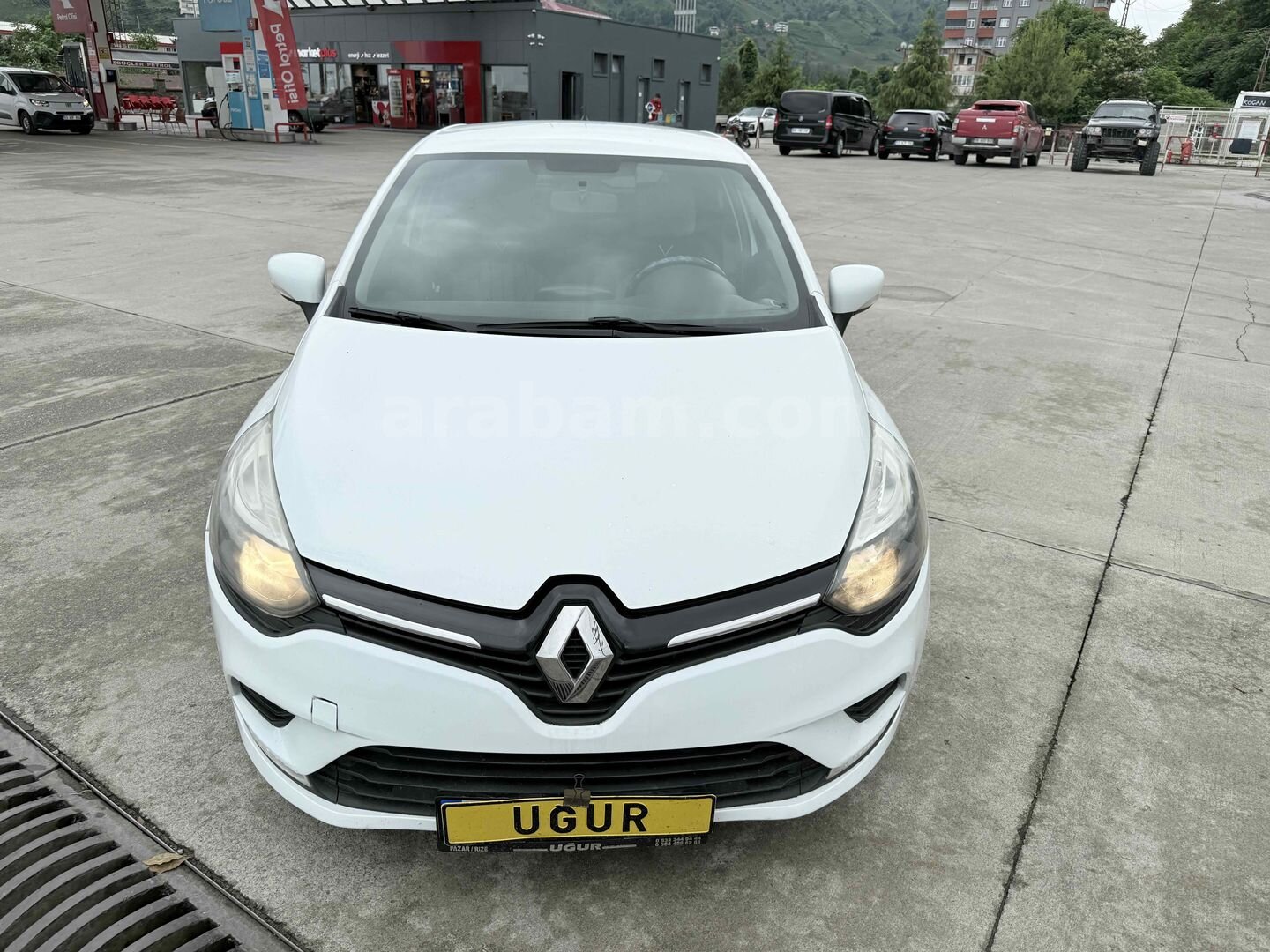 Galeriden Renault Clio 1.5 dCi Touch 2018 Model Rize 229.000 km Beyaz 6