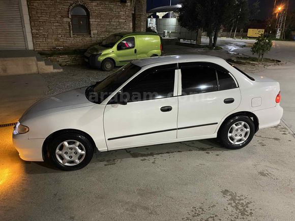 Sahibinden Hyundai Accent 1.5 GLS 2000 Model 