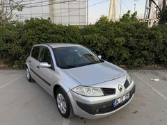 AFC AUTO DEĞİŞENSİZ DÜŞÜK KM MAKYAJLI MEGANE 2