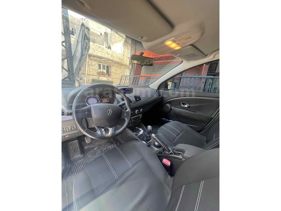 EMSALSİZ TRDE TEK Sahibinden Renault Fluence 1.5 dCi Touch Plus 2013 Model 