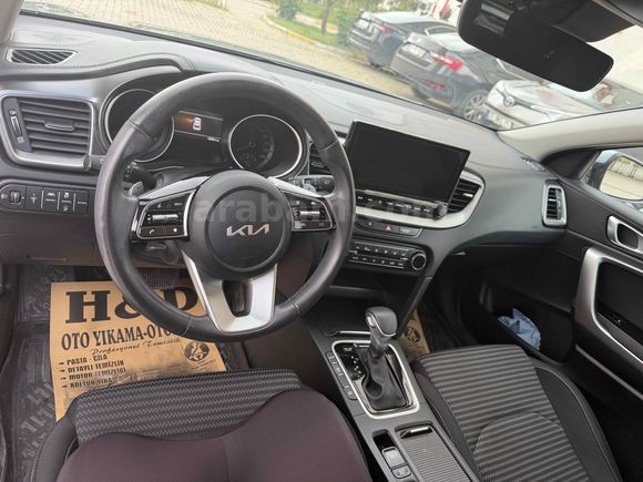 Sahibinden Kia XCeed 1.5 T-GDI Cool Plus 2024 Model 