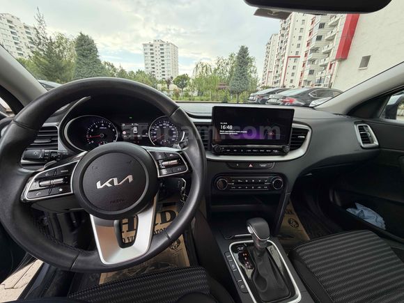 Sahibinden Kia XCeed 1.5 T-GDI Cool Plus 2024 Model 