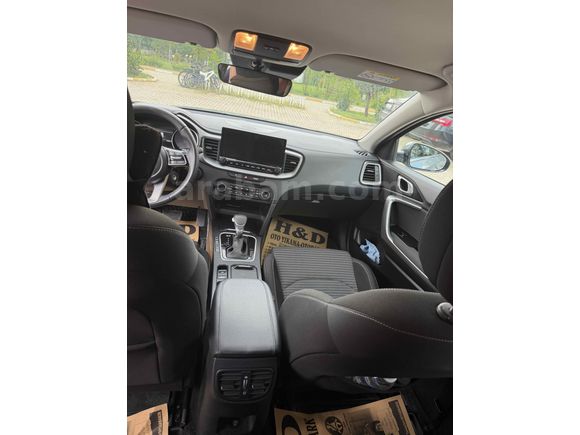 Sahibinden Kia XCeed 1.5 T-GDI Cool Plus 2024 Model 