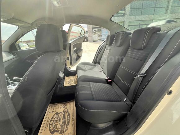 HATASIZ DEĞİŞENSİZ OTOMATİK FLUENCE