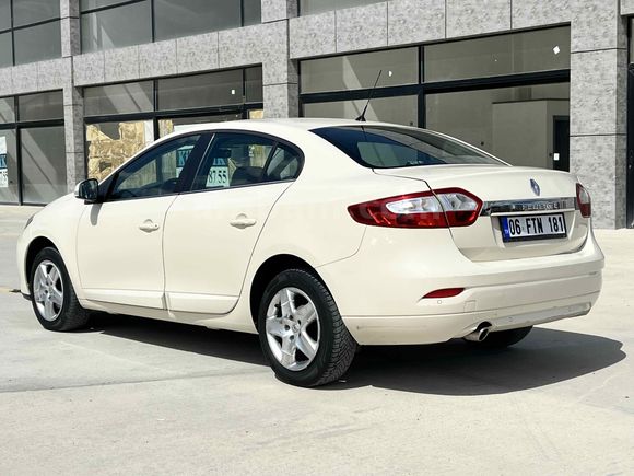 HATASIZ DEĞİŞENSİZ OTOMATİK FLUENCE