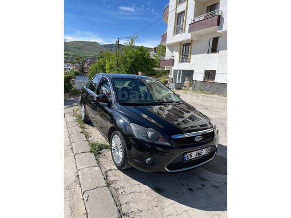 Sahibinden Ford Focus 1.6 TDCi Titanium X 2010 Model  232.000 km Siyah