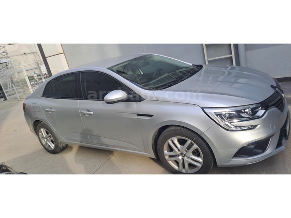 Sahibinden Renault Megane 1.6 Joy 2017 Model 