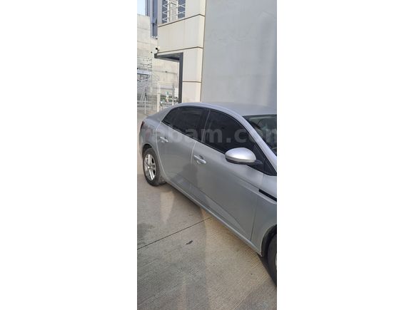 Sahibinden Renault Megane 1.6 Joy 2017 Model 