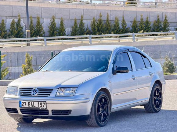 Sahibinden Volkswagen Bora 1.6 Basic 2005 Model  297.000 km Gri