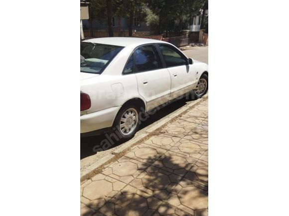 Sahibinden Audi A4 Sedan 1.8 1998 Model