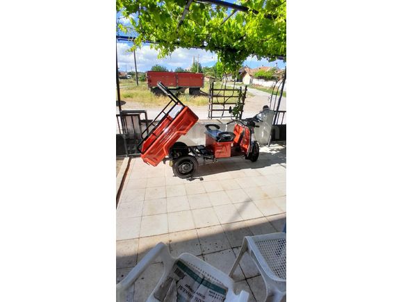 1 ay kullanılmış sıfır ayarında motorlu bisiklet-üç tekerlekli