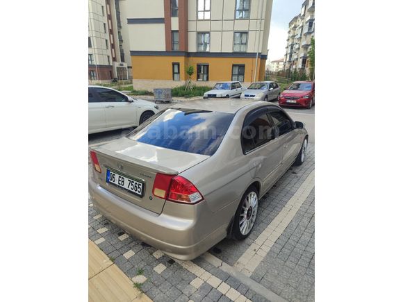 Sahibinden Honda Civic 1.6i VTEC LS 2002 Model