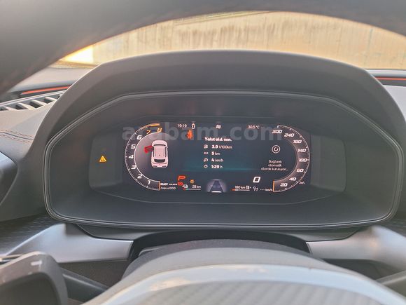 2025 CUPRA FORMENTOR 1.5 ehybırd PHEV SUPREME 21000 KMAZ HASARLI