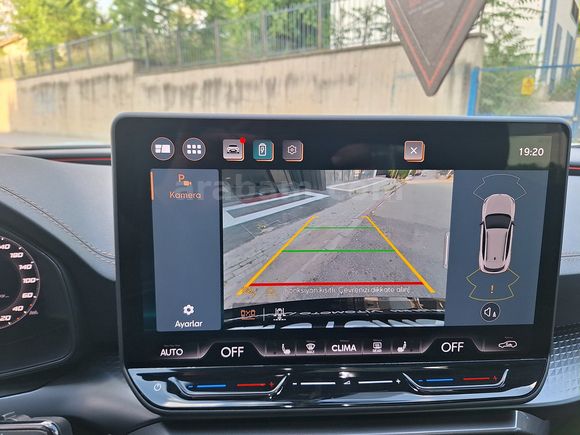 2025 CUPRA FORMENTOR 1.5 ehybırd PHEV SUPREME 21000 KMAZ HASARLI