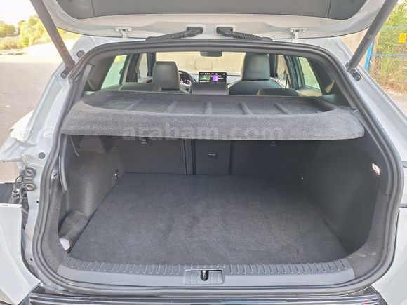 2025 CUPRA FORMENTOR 1.5 ehybırd PHEV SUPREME 21000 KMAZ HASARLI