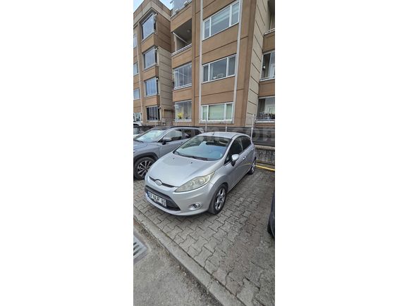 Temiz Fiesta Titanium Paket