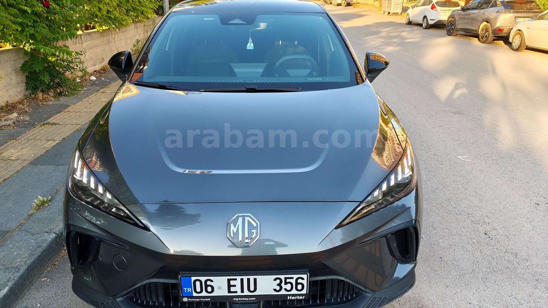 Sahibinden MG MG4 Comfort 2023 Model Ankara 26.250 km Gri 2