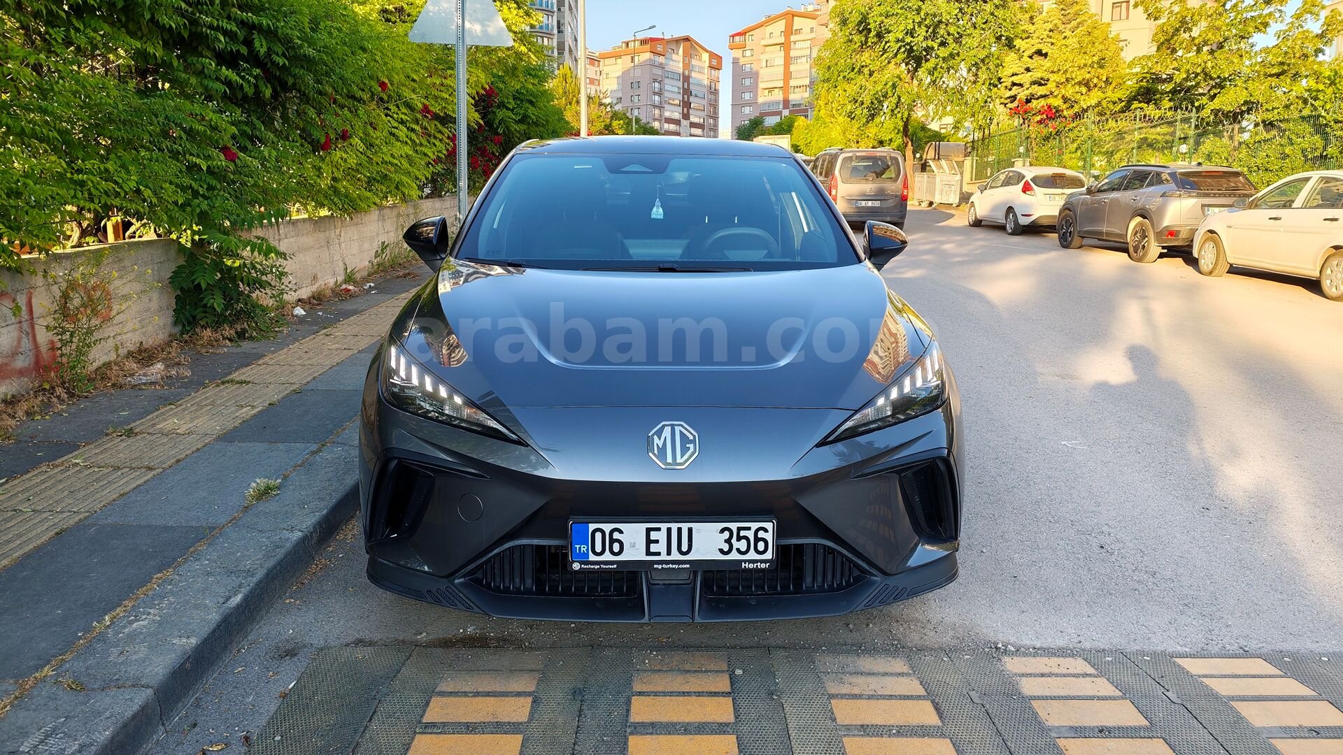 Sahibinden MG MG4 Comfort 2023 Model Ankara 26.250 km Gri 3