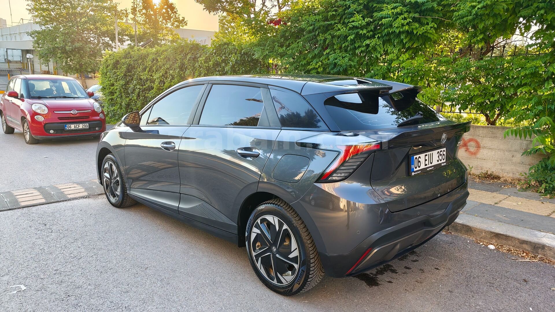 Sahibinden MG MG4 Comfort 2023 Model Ankara 26.250 km Gri 5