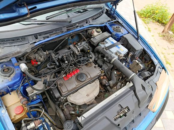 2000 MODEL OTOMATİK  TEMİZ ARAÇ VİZE YENİ