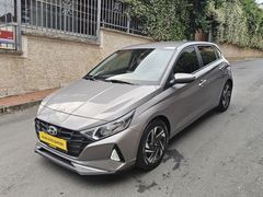 2022 İ20 STYLE OTOMATİK 25.000 KM LANSMAN RENK DERI KOLTUK