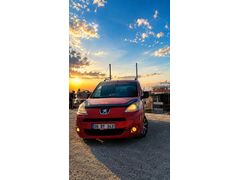 Sahibinden Peugeot Partner 1.6 HDI Comfort Pack 2009 Model  358.000 km Kırmızı